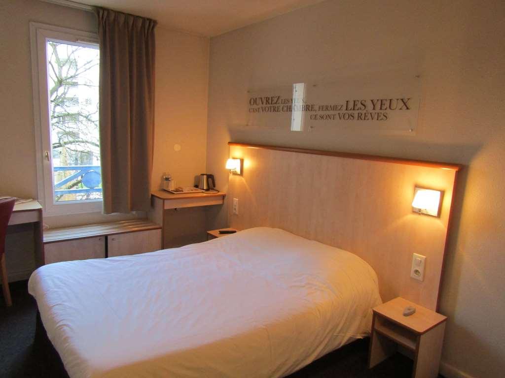 Hotel Ibis Styles Lyon Croix Rousse Habitación foto
