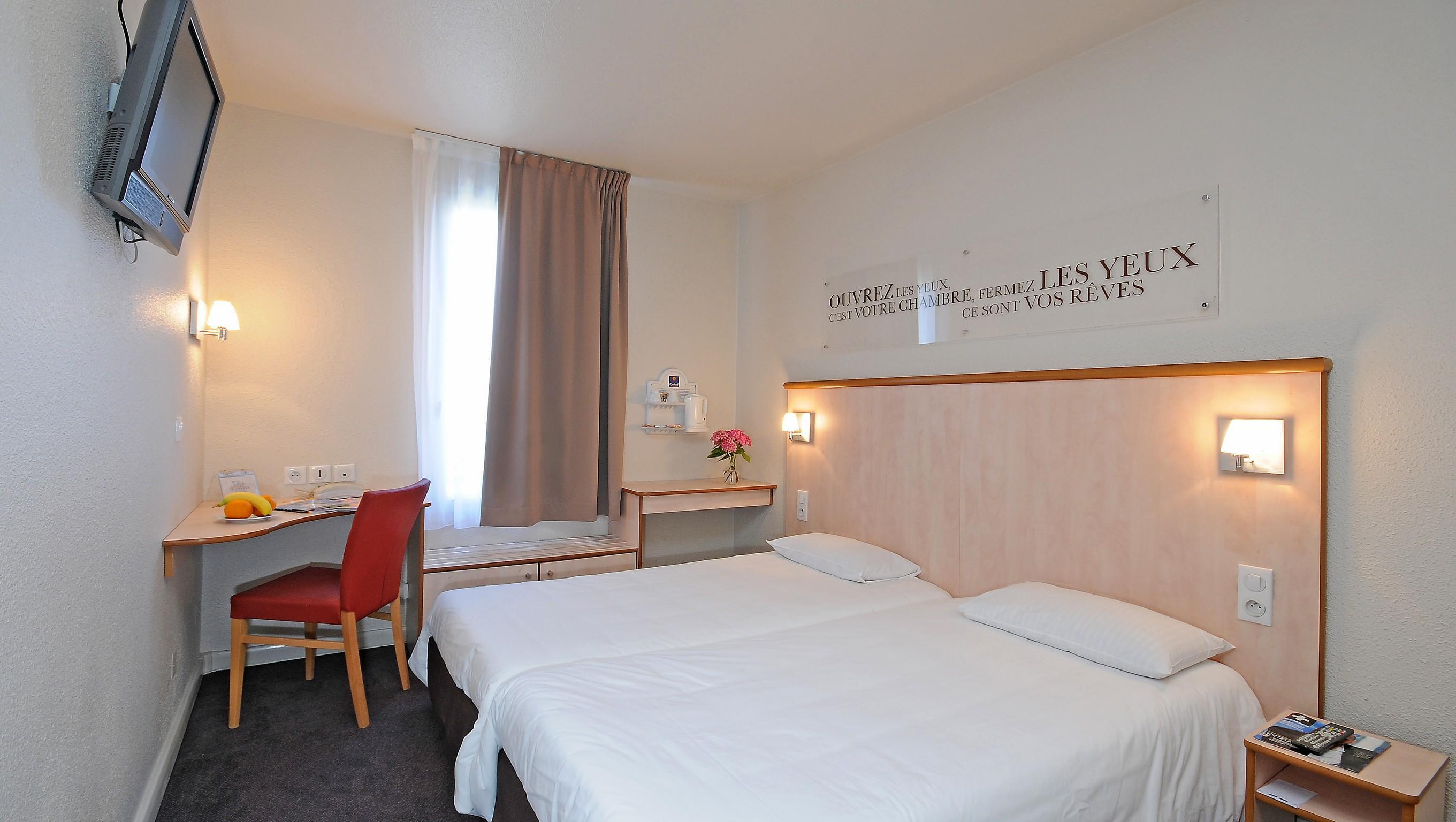 Hotel Ibis Styles Lyon Croix Rousse Exterior foto