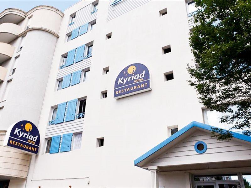 Hotel Ibis Styles Lyon Croix Rousse Exterior foto