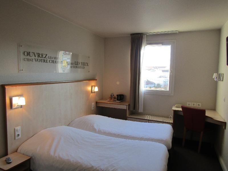 Hotel Ibis Styles Lyon Croix Rousse Exterior foto